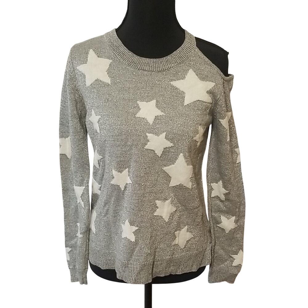Ohmg Junior's Gray Metallic Cold Shoulder Star Sweater Party Night Out  Medium